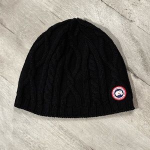 Canada Goose Cable Knit Beanie - Black - Authentic
